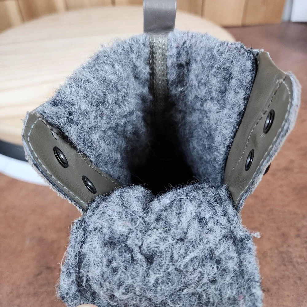 ECCO Soft 7 Gore-Tex Boots Womens 6.5 Gray Leather‎ Waterproof Ankle Snow Winter